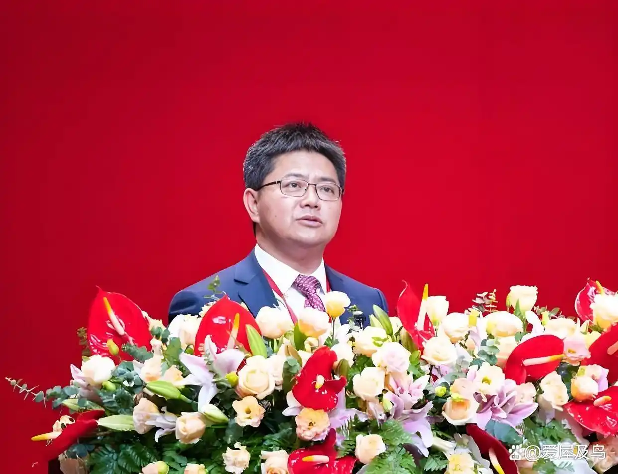 重庆医科大学校长黄爱龙卸任，曾入围院士候选人，回顾其领导历程