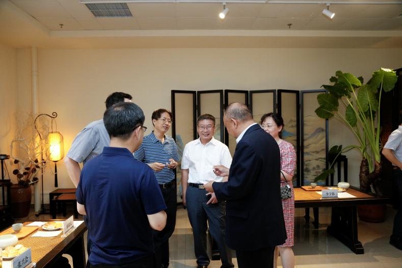 第二届全国城市型、应用型大学建设论坛圆满落幕，共谋高等教育发展新篇章