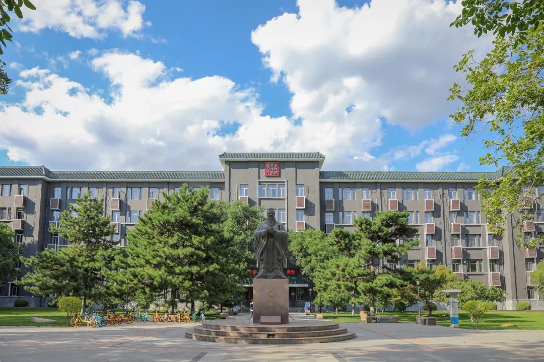 筑梦中传，共创一流｜中国传媒大学全球招聘优秀人才，共谋发展