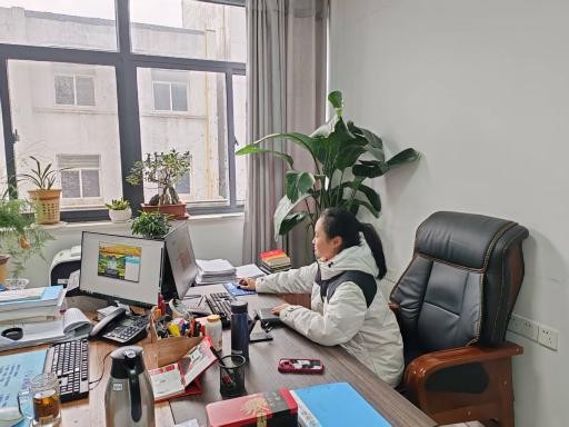 机械工程学院志愿服务暖人心，文明社区展现新风貌，助力家乡社区发展