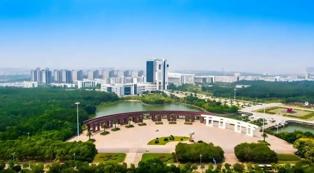 低分也能上985！这三所大学性价比超高，普通学生的福音