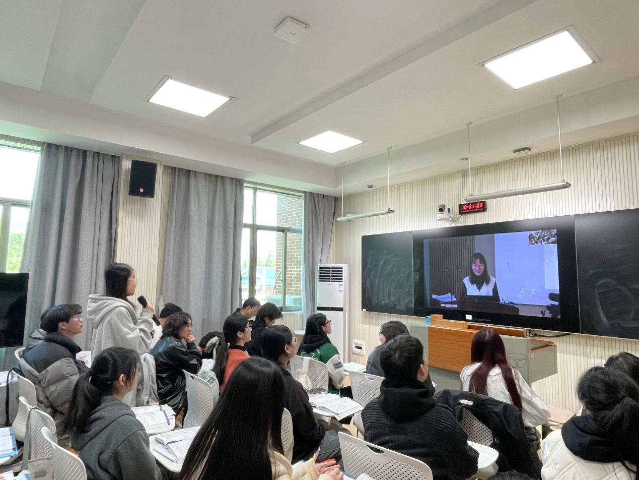 新师外院与湖南师范大学外国语学院携手开展基础俄语慕课西行同步课堂